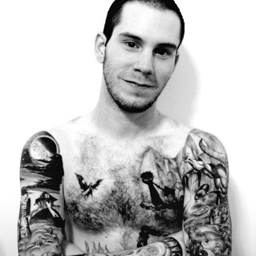 Jeremy Quinn Photo 12