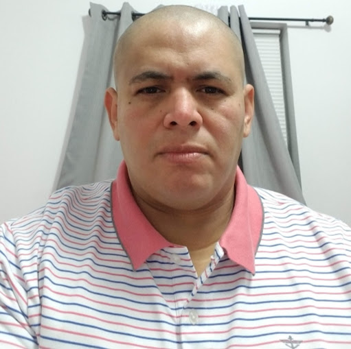 Luis Iglesias Photo 30