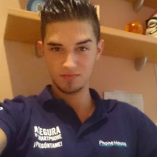 Omar Vazquez Photo 6
