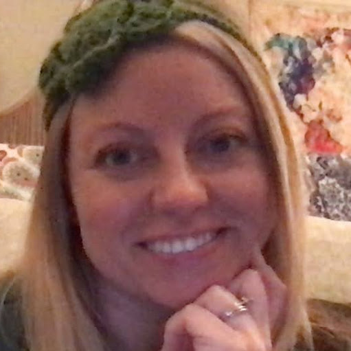 Kristin Thomas Photo 17