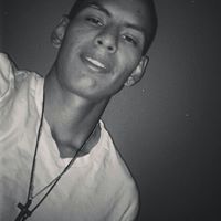 Carlos Bello Photo 18