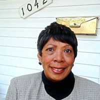 Deborah Watts Photo 23