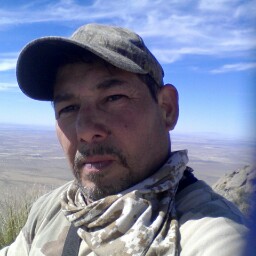 Michael Almaraz Photo 7