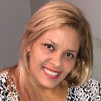 Zenaida Gonzalez Photo 7