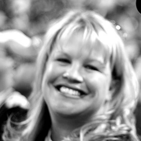Stacey Riley Photo 38