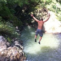 Zachary Alexander Photo 17
