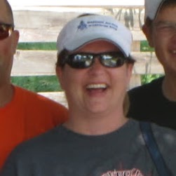 Kim Miller Photo 23