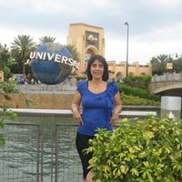 Ana Chamberlain Photo 5