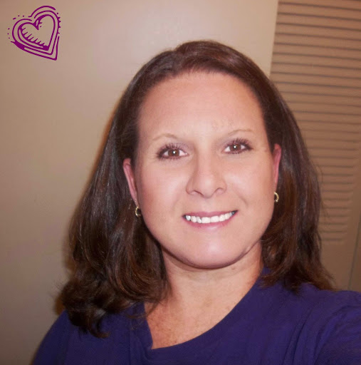 Tara Schultz Photo 15