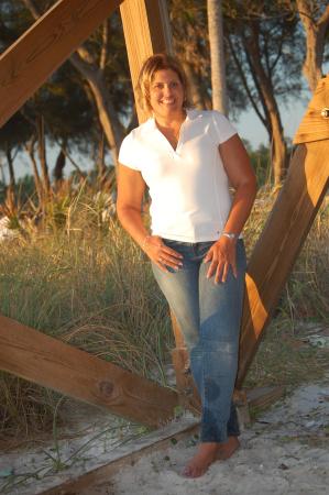 Lori Walters Photo 27