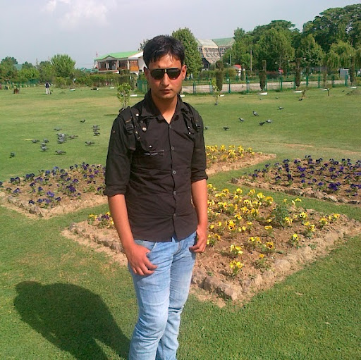 Anees Hussain Photo 26