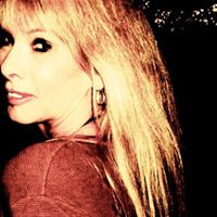 Debbie Goodwin Photo 7