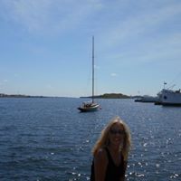 Debra Calvert Photo 8