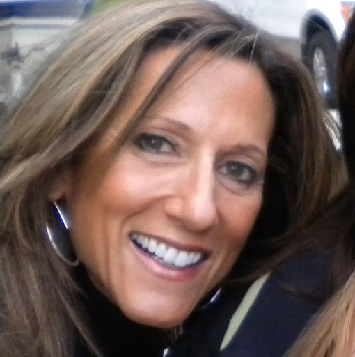 Mary Riley Photo 17
