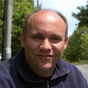 Dan Knowles Photo 35