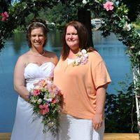 Jennifer Rowe Photo 17