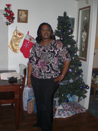 Stephanie Simon Photo 13