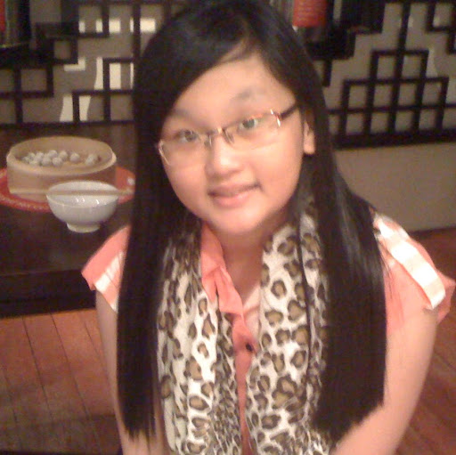 Cassandra Lim Photo 14