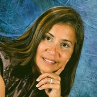 Sandra Roldan Photo 33