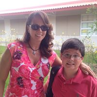 Michelle Clemons Photo 12