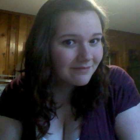 Caitlin Weber Photo 13