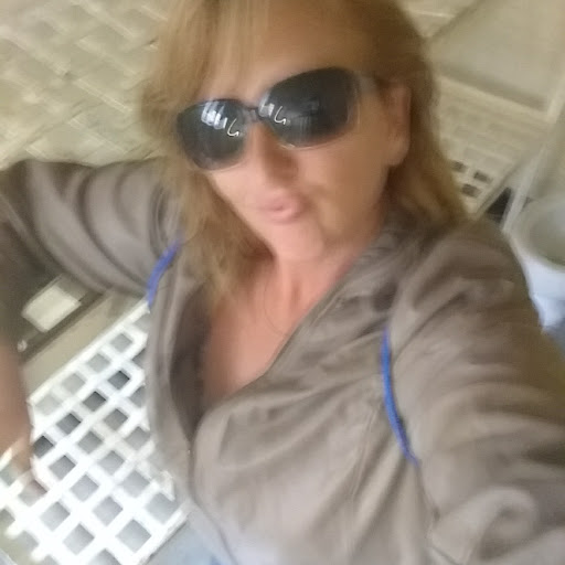 Jackie Garrett Photo 9