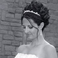 Amanda Mather Photo 31