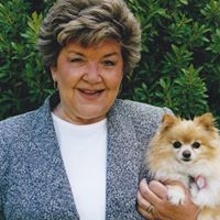 Ruthann Lawrence Photo 6