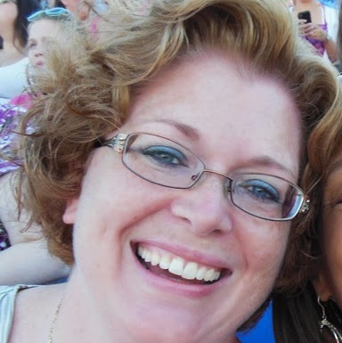 Christine Howard Photo 19