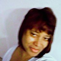 Angela Allen Photo 32
