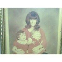 Colleen Nichols Photo 22