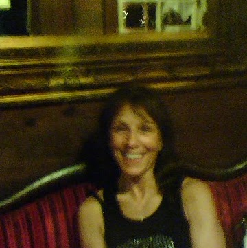 Cheryl Richards Photo 37