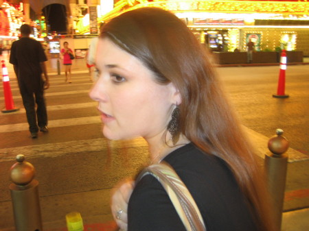 Cynthia Wells Photo 33