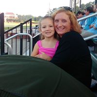 Angela Grantham Photo 29