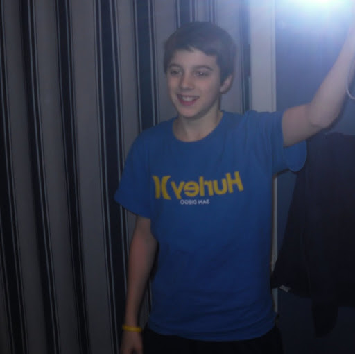 Andrew Farrell Photo 34