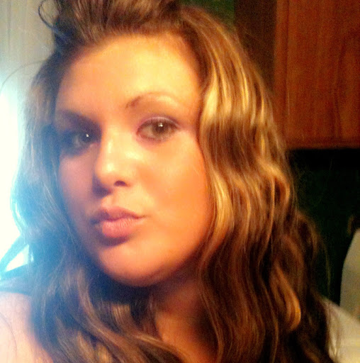 Stephanie Marsh Photo 19
