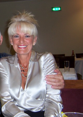 Cindy Evans Photo 27
