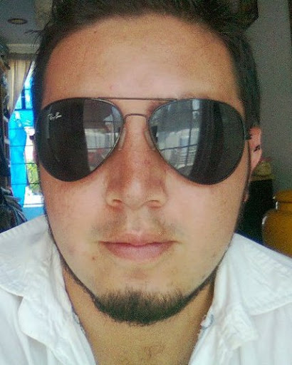 Christopher Alcantara Photo 4
