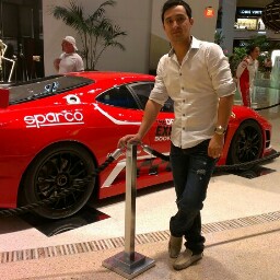 Luis Salazar Photo 52