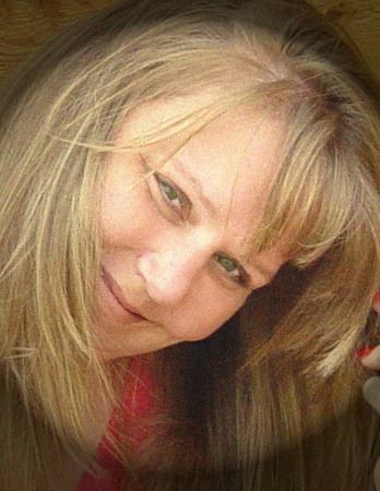 Julie Sharp Photo 31