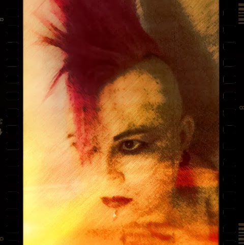 Nadine Jones Photo 2