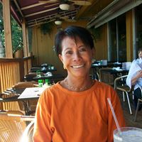Janet Beaumont Photo 13