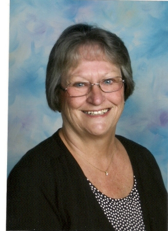 Ellen Lewis Photo 18