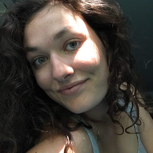 Elizabeth Moran Photo 42
