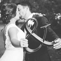Elizabeth Damron Photo 34