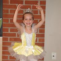 Julie Stevenson Photo 12