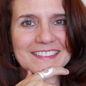 Julia Patterson Photo 20