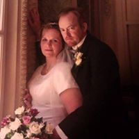 Deborah Magee Photo 17