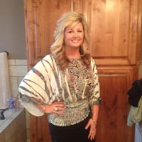 Tara Davidson Photo 31