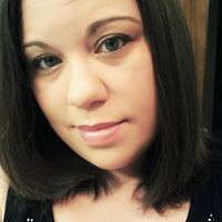 Jennifer Adams Photo 31